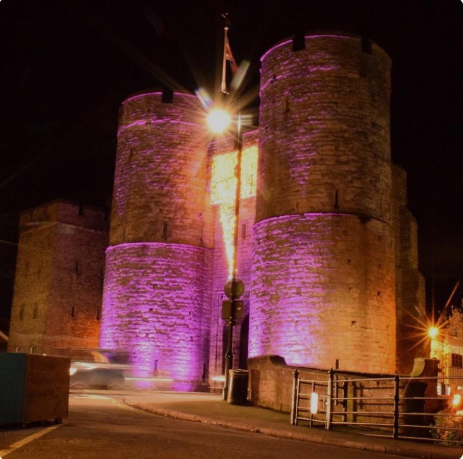 Canterbury Getaway With Ensuite Ngoại thất bức ảnh